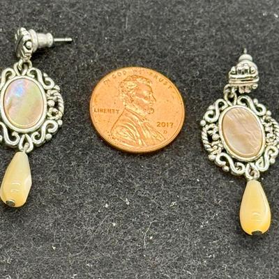 Sale Photo Thumbnail #365: Silvertone metal, mother-of-pearl ovals and yellowish teardrops.  Good condition.