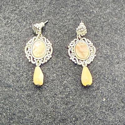 Sale Photo Thumbnail #363: Silvertone metal, mother-of-pearl ovals and yellowish teardrops.  Good condition.