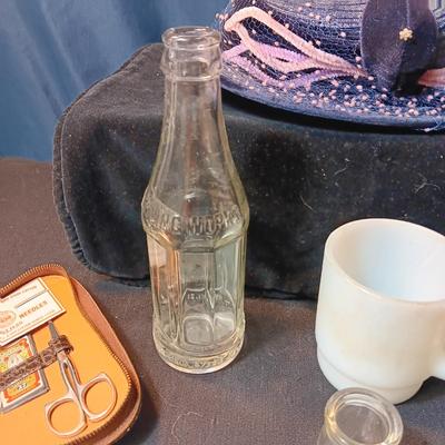 ANTIQUE AND VINTAGE ITEMS