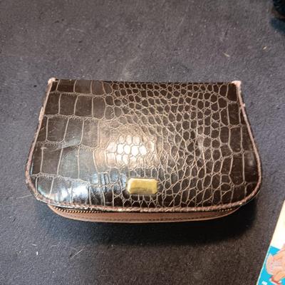ANTIQUE AND VINTAGE ITEMS