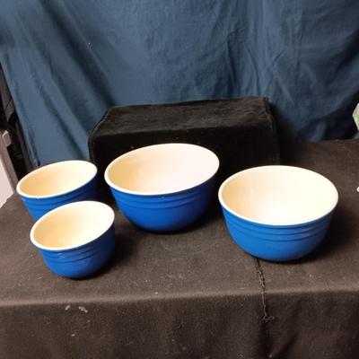 OXFORD STONEWARE NESTING BOWLS