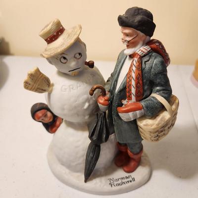 Lot of 5 Norman Rockwell Porcelain Figurines