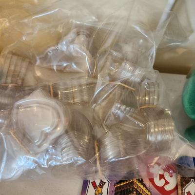 Lot of Ty Beanie Babies , McDonalds , Official Club Bag, Tag Covers,