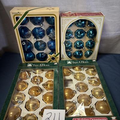 Christmas Bulb Lot