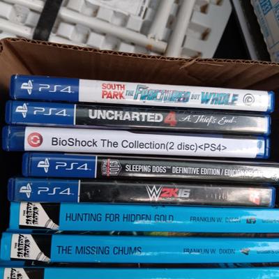 PS4 GAMES AND BOOKS