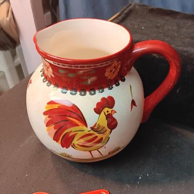 CERAMIC ROOSTER PITCHER, MEASURING SPOONS AND CREAMER