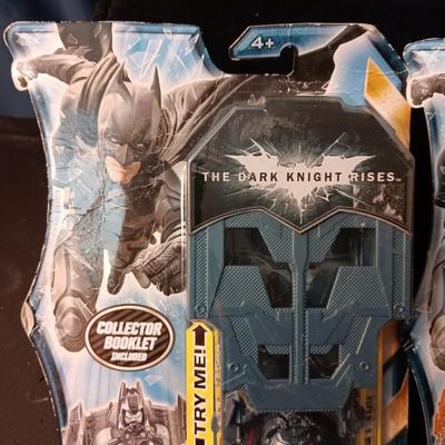 2 ACTION FIGURES FROM THEE BATMAN THE DARK KNIGHT RISES QUICKTEK DELUXE SERIES