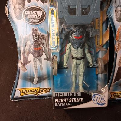 2 ACTION FIGURES FROM THEE BATMAN THE DARK KNIGHT RISES QUICKTEK DELUXE SERIES
