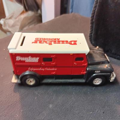 1918 DIE-CAST FORD TANKER AND DIE-CAST DUNBAR ARMORED COIN BANK (missing key and plug)