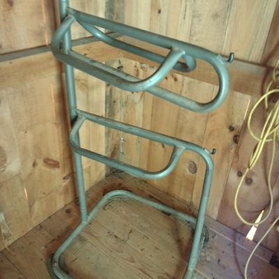 Metal Three Arm Saddle Rest Stand Choice A