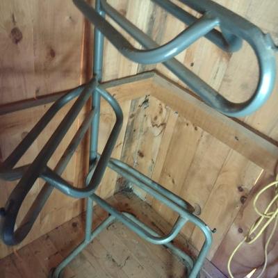 Metal Three Arm Saddle Rest Stand Choice B (No Contents)