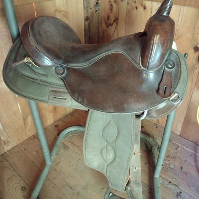 Western Style Horse Saddle Choice A