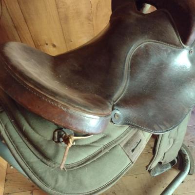 Western Style Horse Saddle Choice A