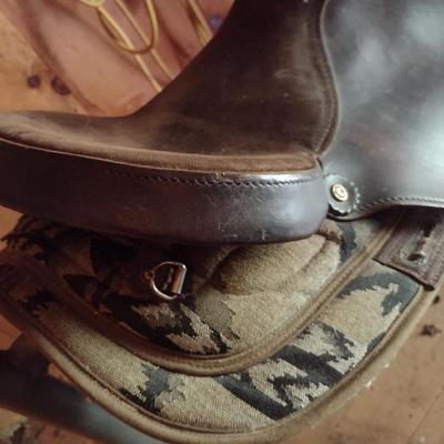 Western Style Horse Saddle Choice D