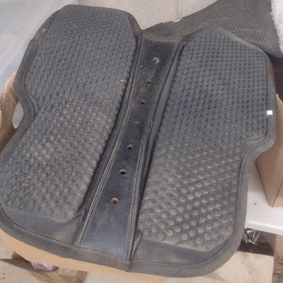 Horse Riding Accessories Girths and Saddle Pads