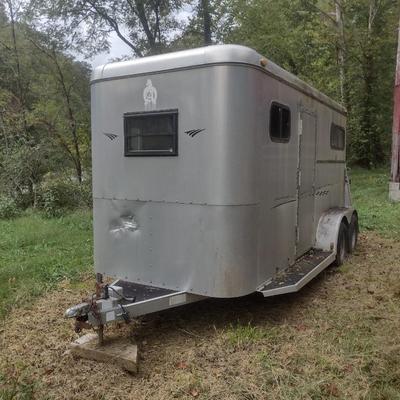Two-Horse Bumper 14' Pull Trailer with Title
