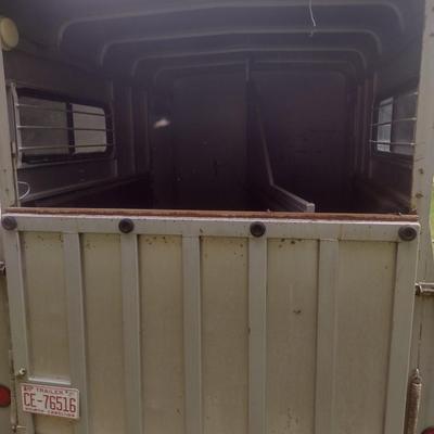 Two-Horse Bumper 14' Pull Trailer with Title