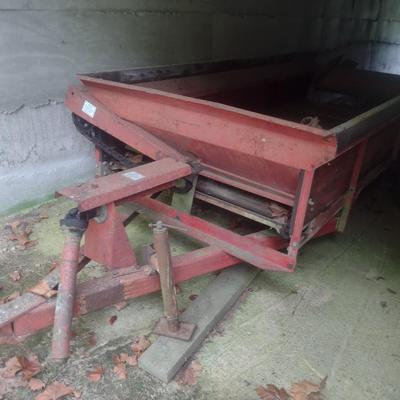 Manure Spreader Pull Behind PTO Driven Trailer