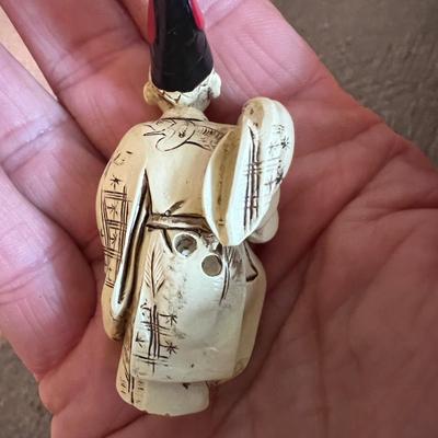 Japanese Netsuke Figurines Inc One W/ Rotating Head (LR-RG)
