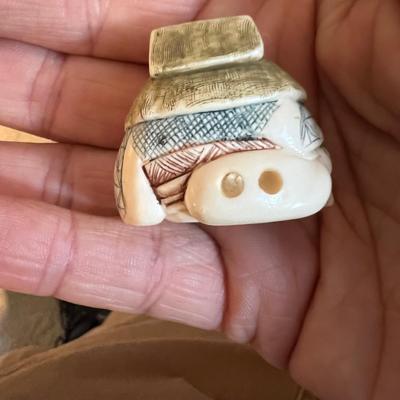 Japanese Netsuke Figurines Inc One W/ Rotating Head (LR-RG)