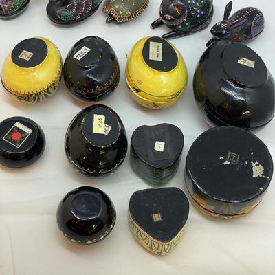 Hand Painted & Lacquered Trinket Boxes (B3-SS)