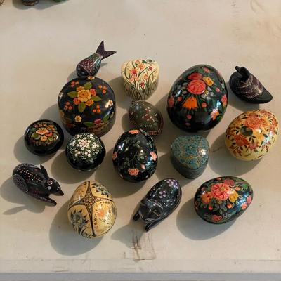 Hand Painted & Lacquered Trinket Boxes (B3-SS)