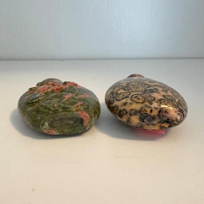 15 Stone Snuff Bottles - Jade, Snow Obsidian & More (LR-RG)
