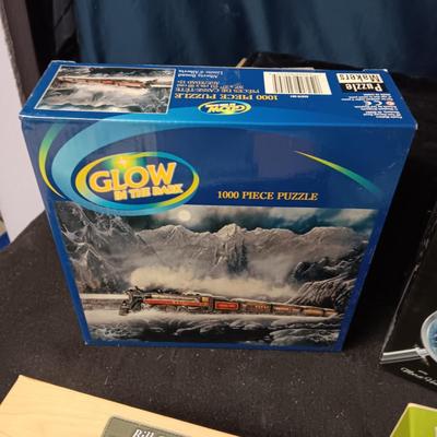 4 JIGSAW PUZZLES
