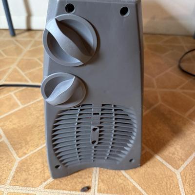 Oreck Dual Max Air Purifier & Two Heaters (B3-MG)