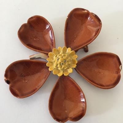 Large vintage enamel flower brooch