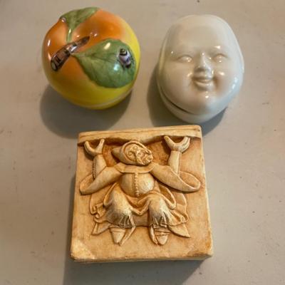 Nielsen’s, MMA Repro & More Eclectic Trinket Boxes (B3-SS)