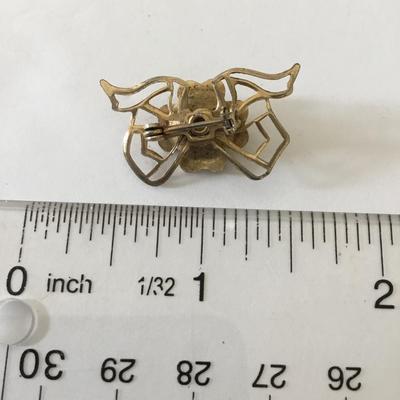 Vintage flower pin brooch