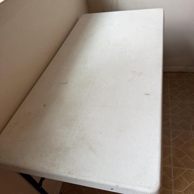 Plastic Shelves & Two Tables (B3-MG)