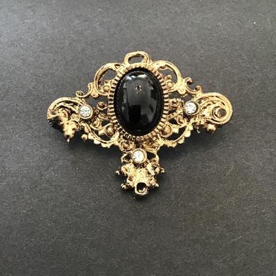 Vintage cabochon, brooch, gold toned , sign Germany