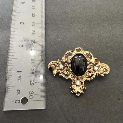 Vintage cabochon, brooch, gold toned , sign Germany
