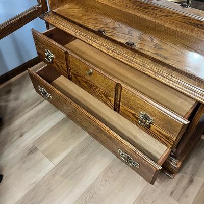 Webb Two Piece Display Cabinet With Lights (K-RG)