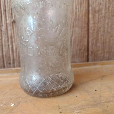 Rare Vintage Kalmia Dairy Hendersonville, NC Checkered Embossed Design Milk Bottle (#14)