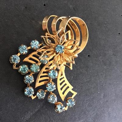 Vintage Blue And Gold Brooch