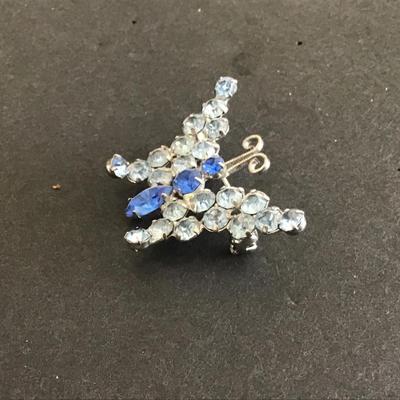 Beautiful Vintage Blue Rhinestone Butterfly Pin