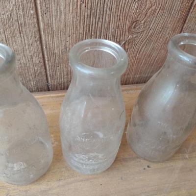 Set of Three Vintage Biltmore Dairy Farm Pint Glass Milk Bottles (#20)