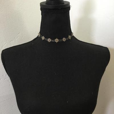 Vintage 1928 Company, Silver-tone, iridescent, flower, choker necklace