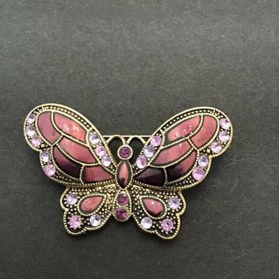 Very nice gold tone butterfly