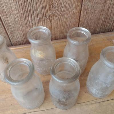 Set of Six Vintage Biltmore Dairy Farm Half Pint Glass Milk Bottles (#23)