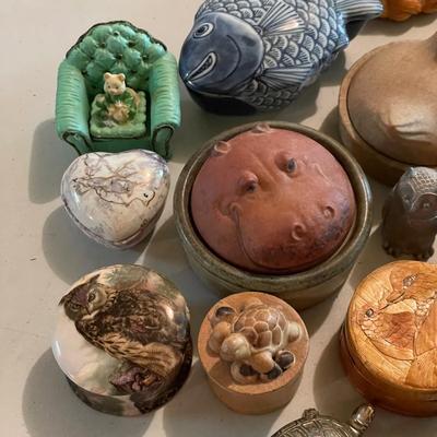 Lefton, Fitz & Floyd and More Animal Trinket Boxes (B3-SS)