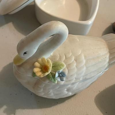 Lefton, Fitz & Floyd and More Animal Trinket Boxes (B3-SS)