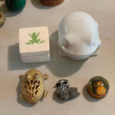 Lefton, Fitz & Floyd and More Animal Trinket Boxes (B3-SS)