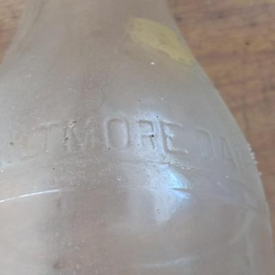 Pair of Vintage Biltmore Dairy Farm Pint and Half Pint Glass Milk Bottles (#34)