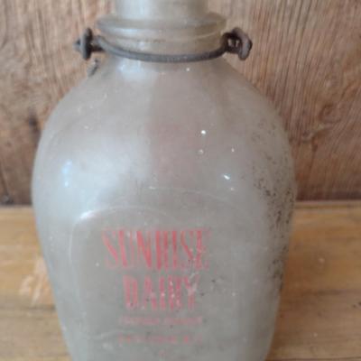 Vintage Sunrise Dairy Gastonia, NC Painted Logo One Gallon Glass Milk Bottle (#35)