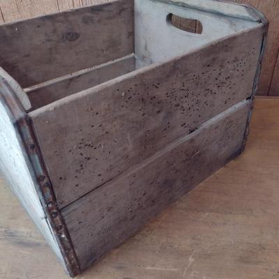Vintage Grady Hill Flat Rock, NC Orchard Box