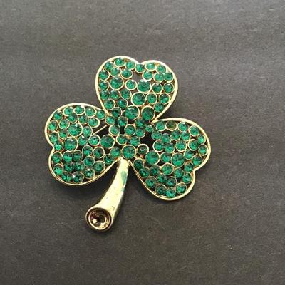 Sale Photo Thumbnail #144: Gold tone, green rhinestone, lapel, pin clover brooch please see attached photos